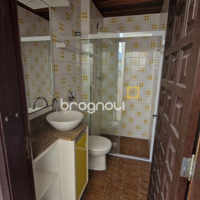 Casa com 110m², 4 quartos, 1 garagem, no bairro Canasvieiras em Florianópolis