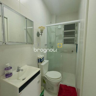 Apartamento com 46m², 2 quartos, no bairro Centro em Florianópolis