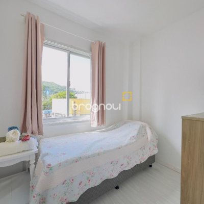 Apartamento com 46m², 2 quartos, no bairro Centro em Florianópolis