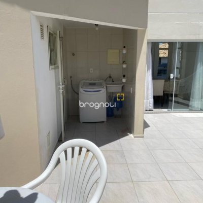 Cobertura com 80m², 2 quartos, 1 garagem, no bairro Canasvieiras em Florianópolis