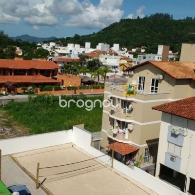 Cobertura com 80m², 2 quartos, 1 garagem, no bairro Canasvieiras em Florianópolis