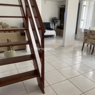 Cobertura com 80m², 2 quartos, 1 garagem, no bairro Canasvieiras em Florianópolis