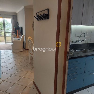 Apartamento com 108m², 3 quartos (sendo 1 suíte), 1 garagem, no bairro Bom Abrigo em Florianópolis