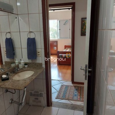 Apartamento com 108m², 3 quartos (sendo 1 suíte), 1 garagem, no bairro Bom Abrigo em Florianópolis