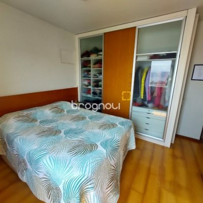 Apartamento com 108m², 3 quartos (sendo 1 suíte), 1 garagem, no bairro Bom Abrigo em Florianópolis