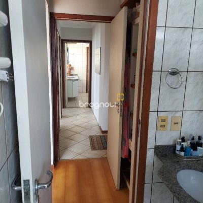 Apartamento com 108m², 3 quartos (sendo 1 suíte), 1 garagem, no bairro Bom Abrigo em Florianópolis