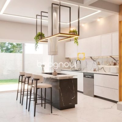 Casa de Condomínio com 360m², 4 quartos (sendo 4 suítes), 4 garagens, no bairro Ingleses em Florianópolis