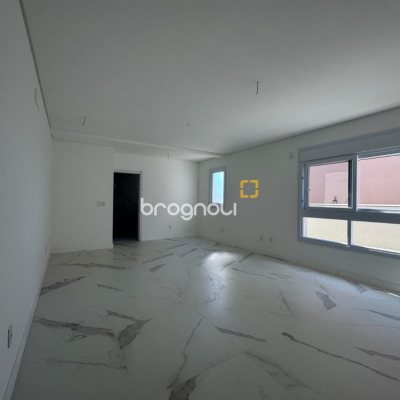 Casa de Condomínio com 360m², 4 quartos (sendo 4 suítes), 4 garagens, no bairro Ingleses em Florianópolis