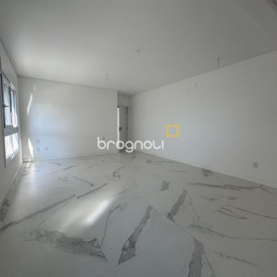 Casa de Condomínio com 360m², 4 quartos (sendo 4 suítes), 4 garagens, no bairro Ingleses em Florianópolis