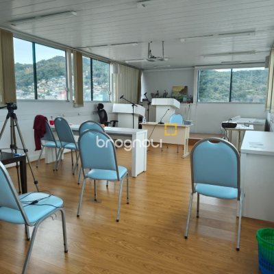 Sala com 113m², 1 garagem, no bairro Centro em Florianópolis