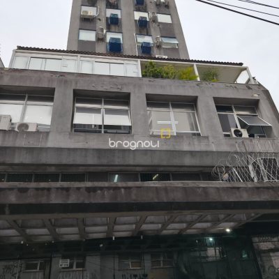 Sala com 113m², 1 garagem, no bairro Centro em Florianópolis