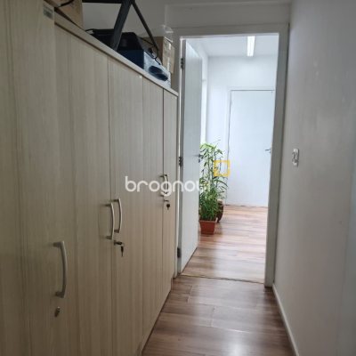 Sala com 113m², 1 garagem, no bairro Centro em Florianópolis