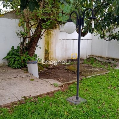 Casa com 130m², 2 quartos, 3 garagens, no bairro Balneário em Florianópolis