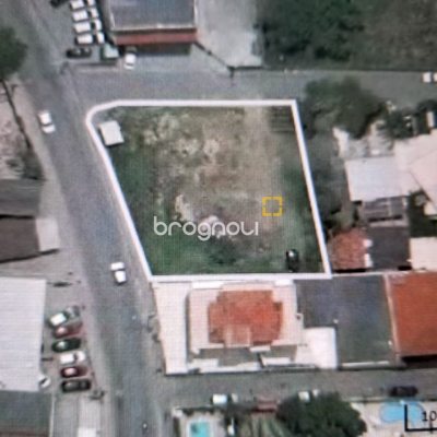 Terreno com 1203m², no bairro Ingleses em Florianópolis