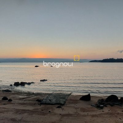 Apartamento com 134m², 3 quartos (sendo 3 suítes), 3 garagens, no bairro João Paulo em Florianópolis