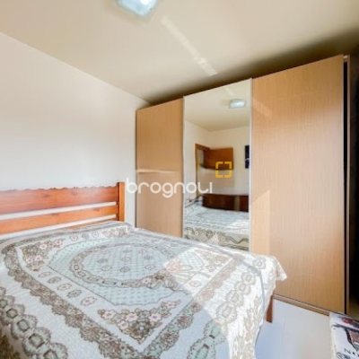 Apartamento com 59m², 2 quartos, 1 garagem, no bairro Serraria em São José