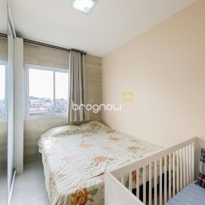 Apartamento com 59m², 2 quartos, 1 garagem, no bairro Serraria em São José
