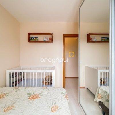 Apartamento com 59m², 2 quartos, 1 garagem, no bairro Serraria em São José