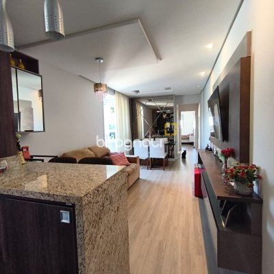 Apartamento com 65m², 2 quartos (sendo 1 suíte), 1 garagem, no bairro Trindade em Florianópolis