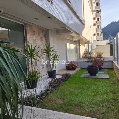 Apartamento com 65m², 2 quartos (sendo 1 suíte), 1 garagem, no bairro Trindade em Florianópolis