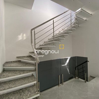 Casa com 300m², 4 quartos (sendo 2 suítes), 2 garagens, no bairro Praia do Sonho em Palhoça