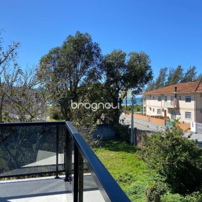Casa com 300m², 4 quartos (sendo 2 suítes), 2 garagens, no bairro Praia do Sonho em Palhoça