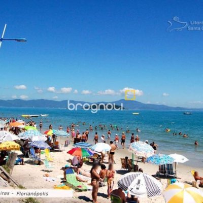 Pousada / Hotel com 284m², 9 quartos (sendo 1 suíte), 6 garagens, no bairro Canasvieiras em Florianópolis