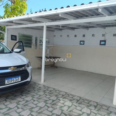 Pousada / Hotel com 284m², 9 quartos (sendo 1 suíte), 6 garagens, no bairro Canasvieiras em Florianópolis