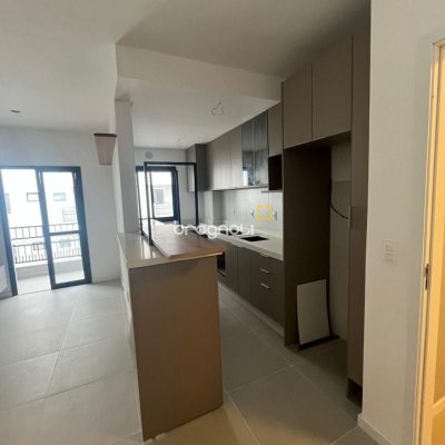 Apartamento com 69m², 2 quartos (sendo 1 suíte), 1 garagem, no bairro Vargem do Bom Jesus em Florianópolis