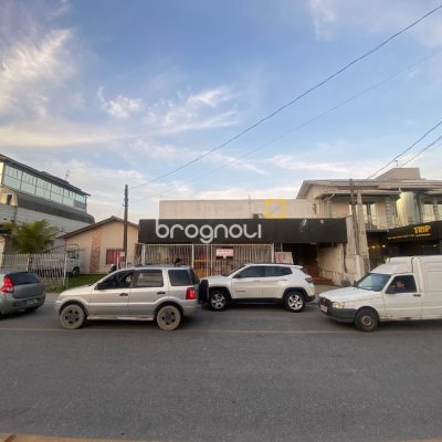 Galpão com 360m², no bairro Jardim Eldorado em Palhoça