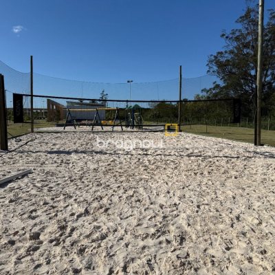 Terreno com 494m², no bairro Ratones em Florianópolis