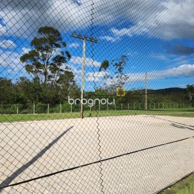 Terreno com 494m², no bairro Ratones em Florianópolis