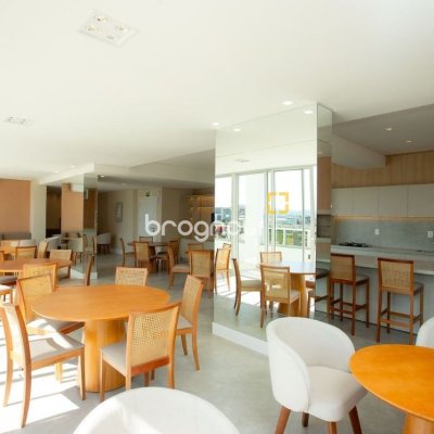 Cobertura com 125m², 3 quartos (sendo 2 suítes), 2 garagens, no bairro Pedra Branca em Palhoça