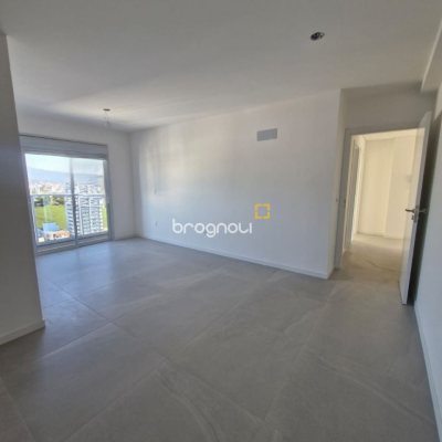 Cobertura com 125m², 3 quartos (sendo 2 suítes), 2 garagens, no bairro Pedra Branca em Palhoça