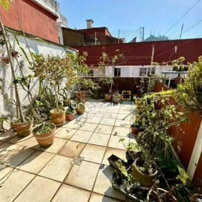 Cobertura com 68m², 2 quartos (sendo 1 suíte), 1 garagem, no bairro Trindade em Florianópolis