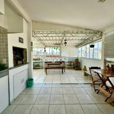 Cobertura com 68m², 2 quartos (sendo 1 suíte), 1 garagem, no bairro Trindade em Florianópolis