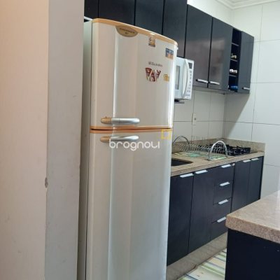 Apartamento com 77m², 1 quarto, 1 garagem, no bairro Ingleses em Florianópolis