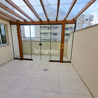 Cobertura com 134m², 3 quartos (sendo 1 suíte), 1 garagem, no bairro Nossa Senhora do Rosário em São José