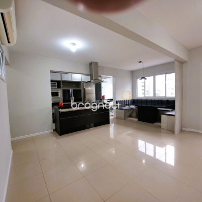 Cobertura com 134m², 3 quartos (sendo 1 suíte), 1 garagem, no bairro Nossa Senhora do Rosário em São José