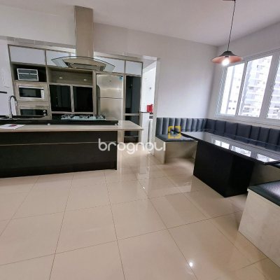 Cobertura com 134m², 3 quartos (sendo 1 suíte), 1 garagem, no bairro Nossa Senhora do Rosário em São José
