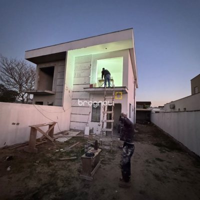Casa com 107m², 2 quartos (sendo 2 suítes), 1 garagem, no bairro Rio Vermelho em Florianópolis