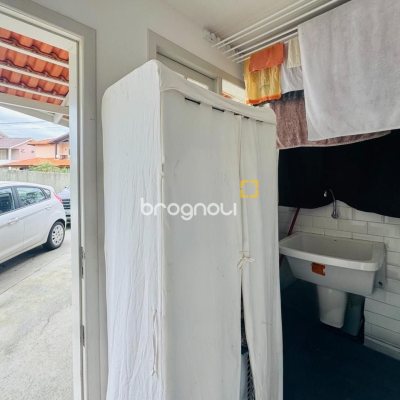 Casa com 160m², 4 quartos, 2 garagens, no bairro Lagoa da Conceição em Florianópolis