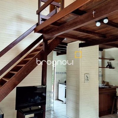Terreno com 1414m², no bairro Santinho em Florianópolis