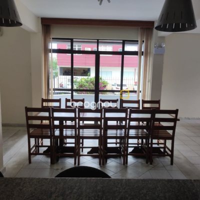Apartamento com 155m², 3 quartos (sendo 1 suíte), 1 garagem, no bairro Estreito em Florianópolis