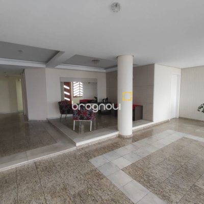 Apartamento com 155m², 3 quartos (sendo 1 suíte), 1 garagem, no bairro Estreito em Florianópolis