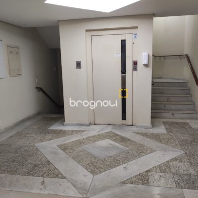 Apartamento com 155m², 3 quartos (sendo 1 suíte), 1 garagem, no bairro Estreito em Florianópolis