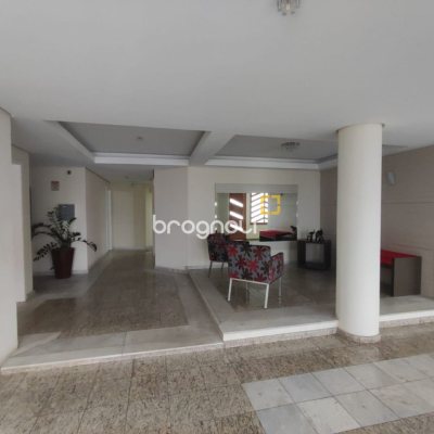 Apartamento com 155m², 3 quartos (sendo 1 suíte), 1 garagem, no bairro Estreito em Florianópolis
