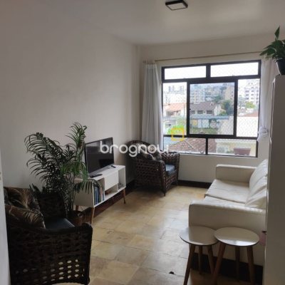 Apartamento com 155m², 3 quartos (sendo 1 suíte), 1 garagem, no bairro Estreito em Florianópolis
