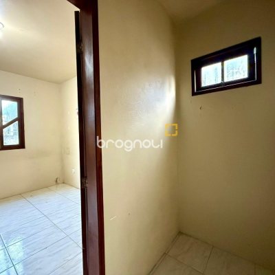 Casa com 140m², 4 quartos (sendo 1 suíte), 1 garagem, no bairro Ingleses em Florianópolis