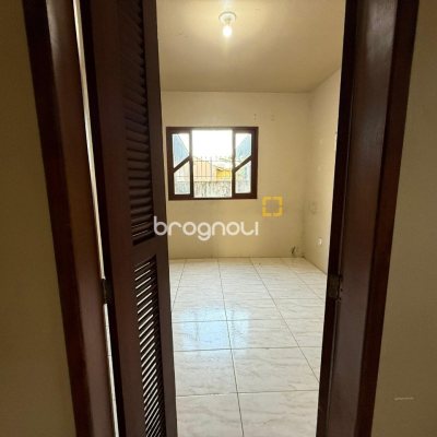 Casa com 140m², 4 quartos (sendo 1 suíte), 1 garagem, no bairro Ingleses em Florianópolis